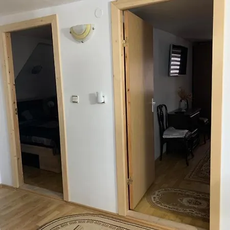 Cheerful 3-bedroom Getaway *